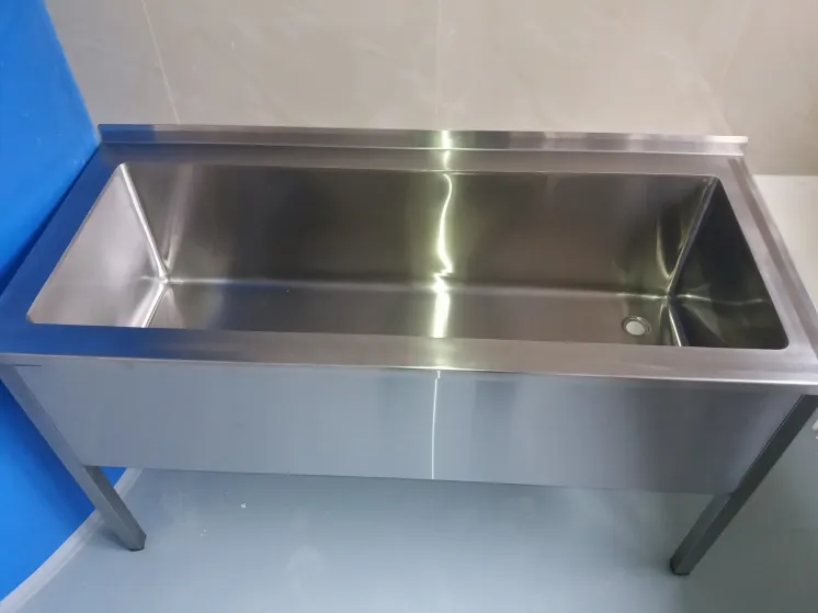 Kada za pranje medicinskih instrumenata endoskopa i sličnog